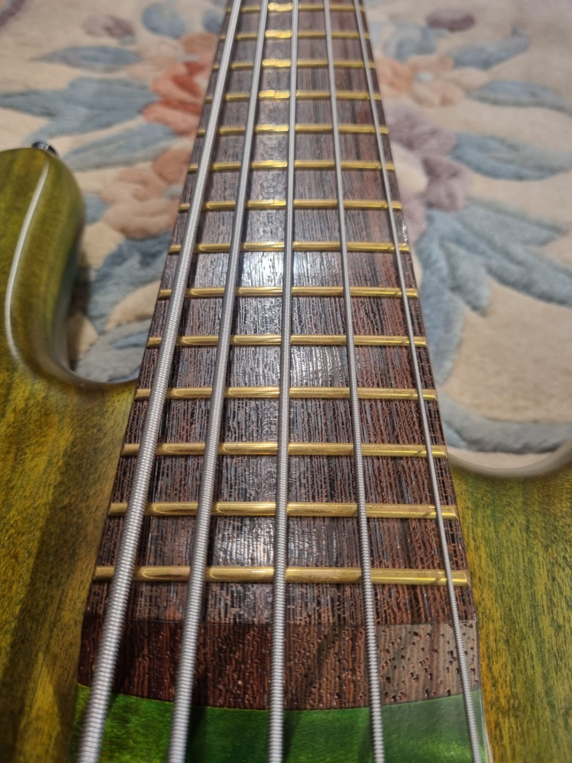 Bajo WARWICK Teambuilt Pro Series Streamer Stage I, 5 – Emeraude Green Transparent Satin